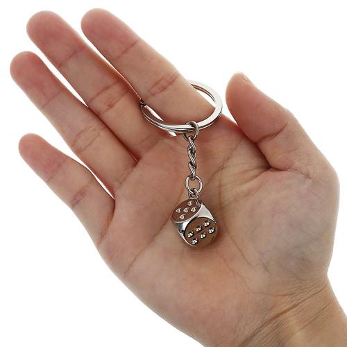 Khởi tố, điều tra vụ 2 đối tượng lừa bán "bùa yêu" trên mạng